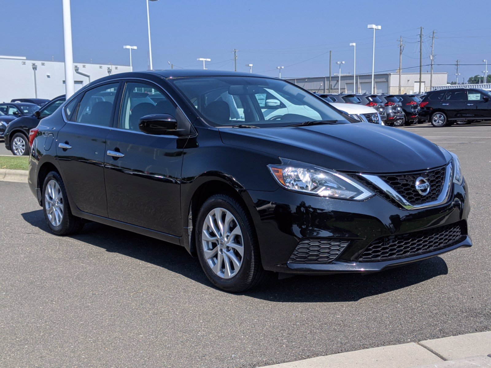 Pre-Owned 2017 Nissan Sentra SV FWD 4dr Car