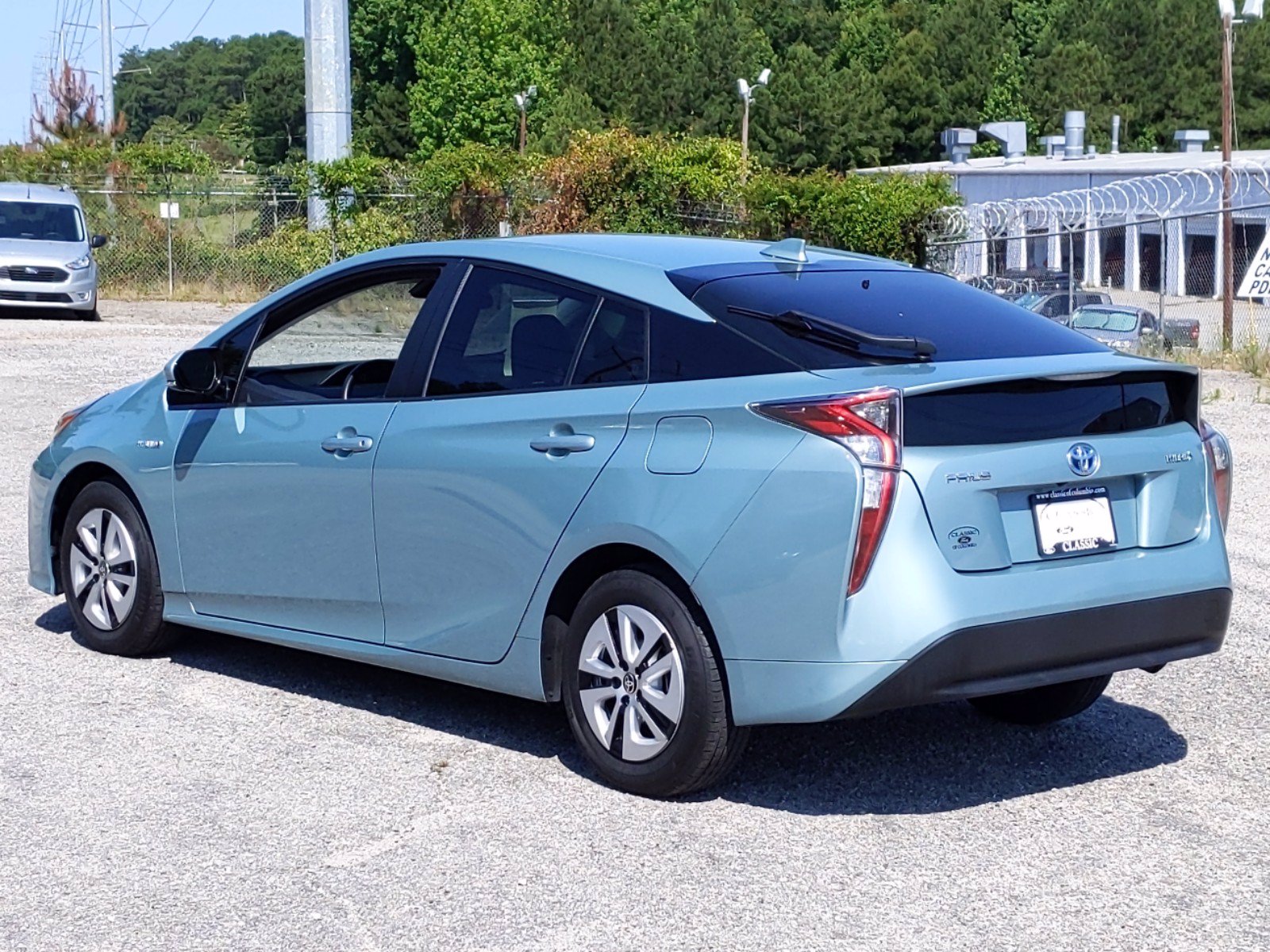 Pre-Owned 2016 Toyota Prius Three With Navigation