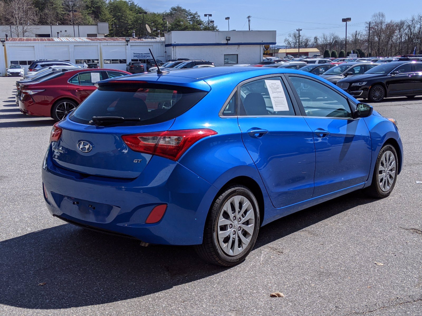 Hyundai elantra hatchback